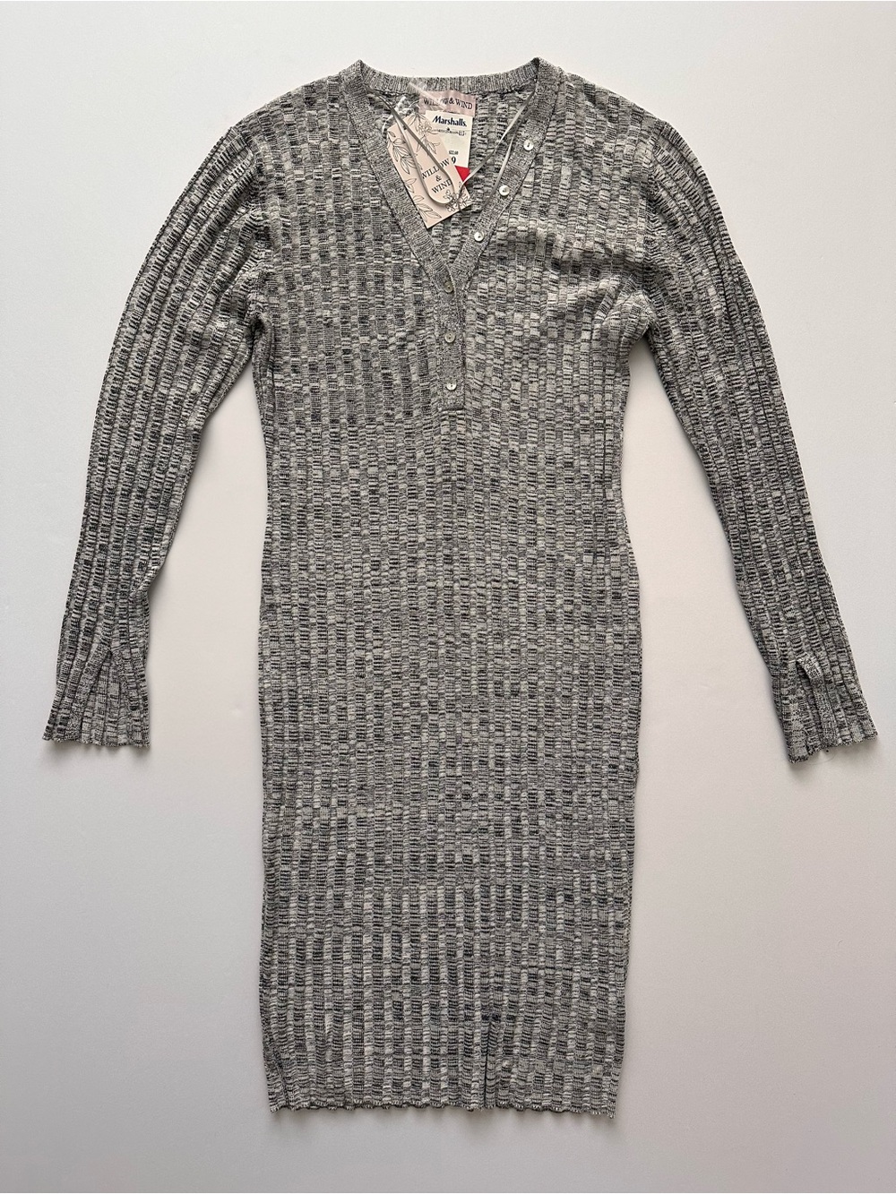 Willow & Wind Gray Ribbed V-Neck Long Sleeve Knit Dress